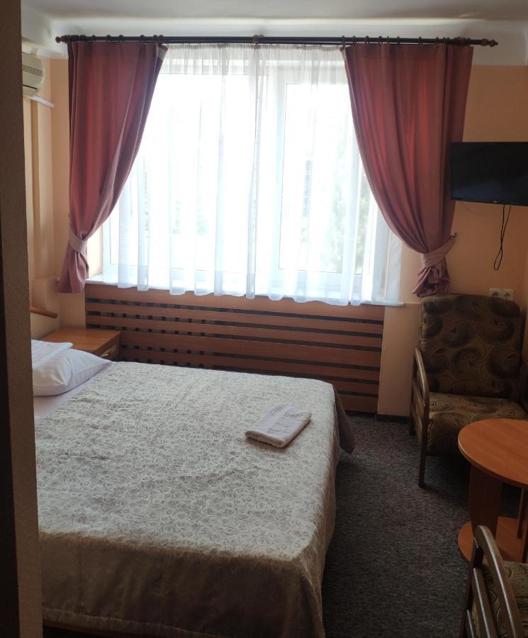Druzhba Service Hotel Kijev Kültér fotó